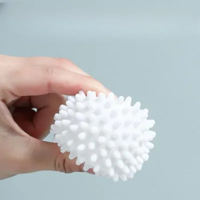 Boule de lavage blanche en silicone – image 2
